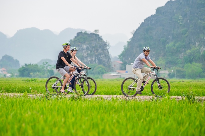 vietnam tour bike