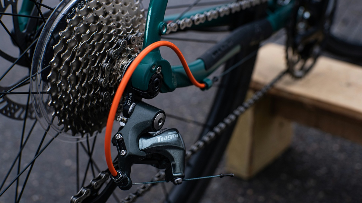 black bicycle wheel